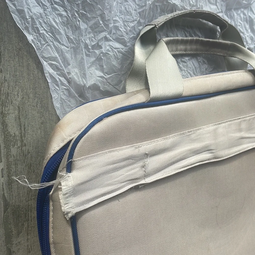 Tremendous Padding computer Carry on Bag Laptop for Traveling